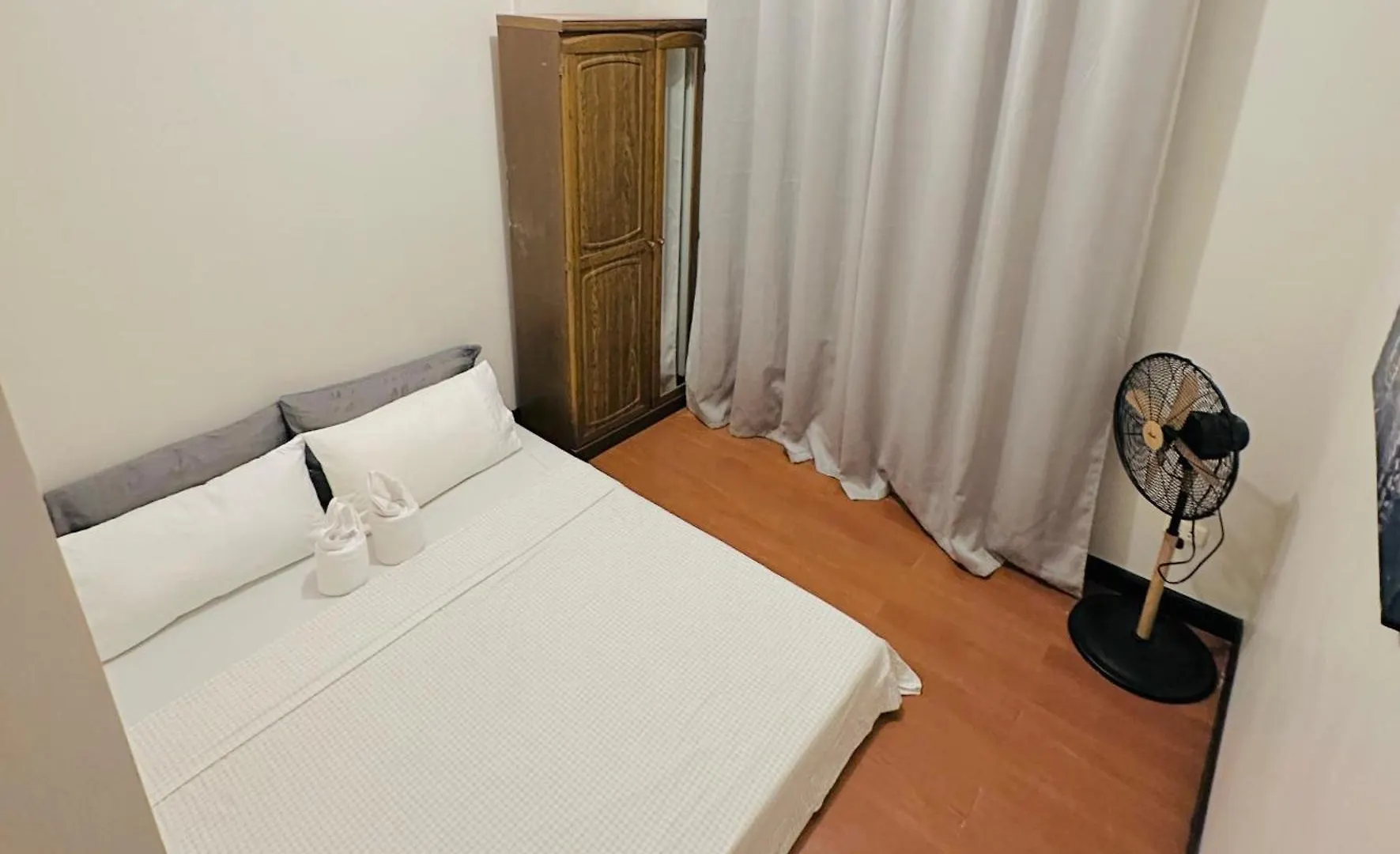 アパートホテル Magallanes Residences Condominium ダバオ　シティ フィリピン