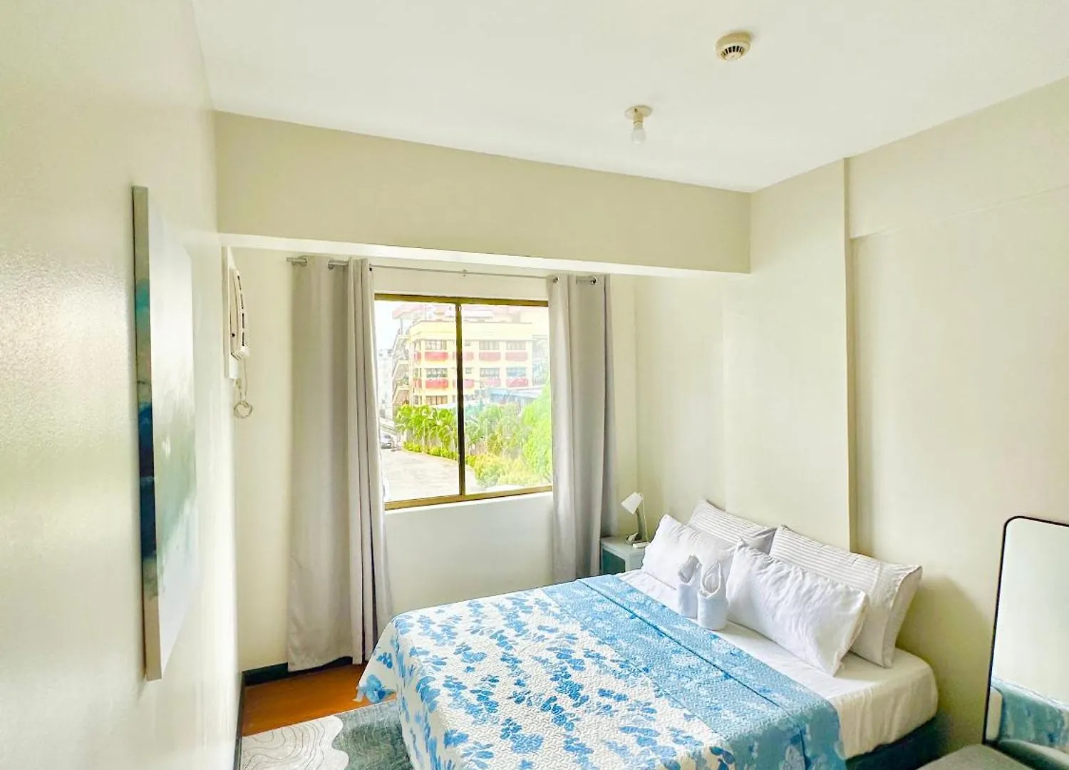 Magallanes Residences Condominium ダバオ　シティ